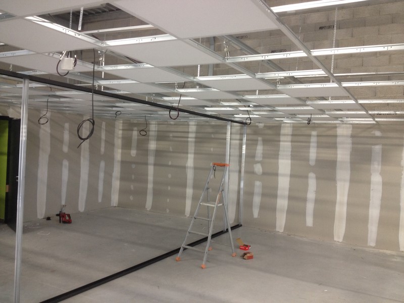 Travaux d'aménagement en entrepôts - Aubagne et Bouches-du-Rhone